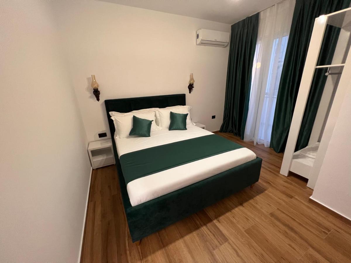 Illyrian Hotel 卡萨米尔 外观 照片