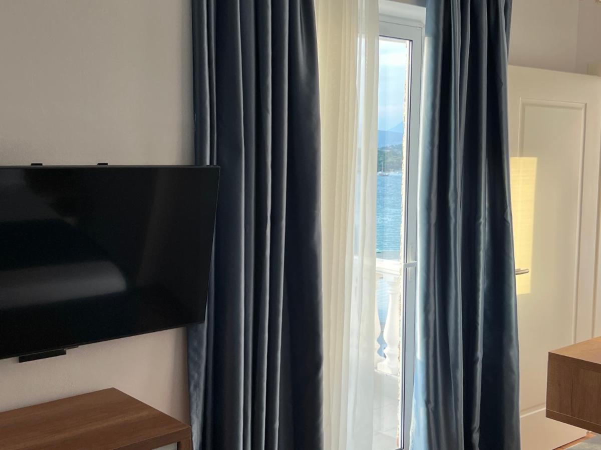 Illyrian Hotel 卡萨米尔 外观 照片