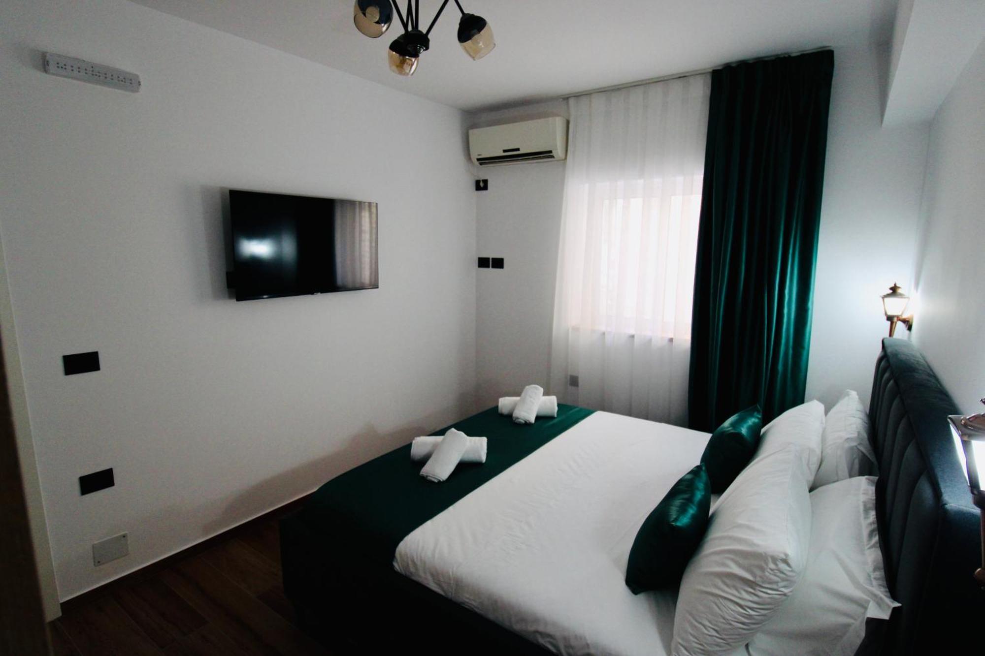 Illyrian Hotel 卡萨米尔 外观 照片